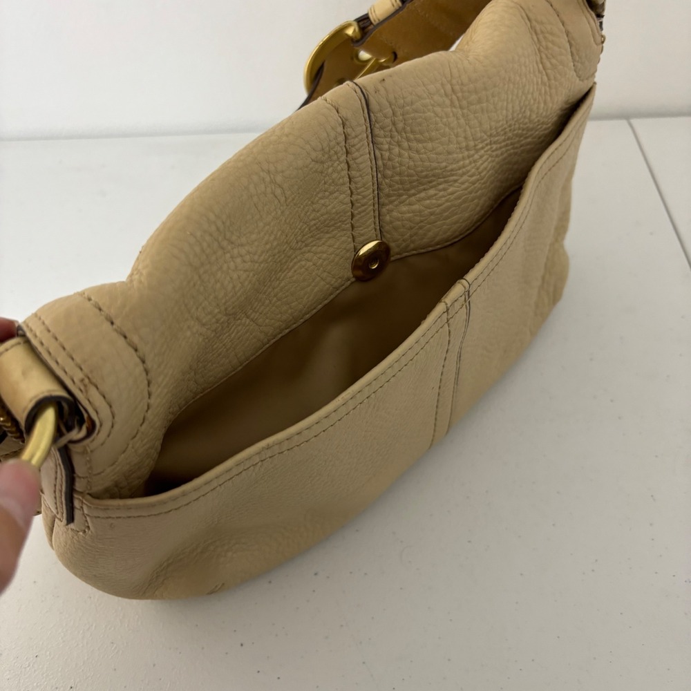 Vtg Coach Soho Beige Pebble Leather Double Pocket Flap Shoulder Bag Buckle 11842 - Picture 11 of 13